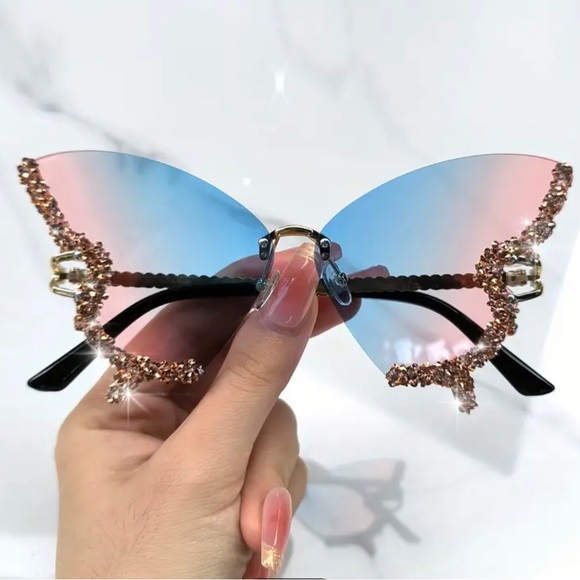 Brand new still in bag adorable y2k glam shades - Picture 2 of 6